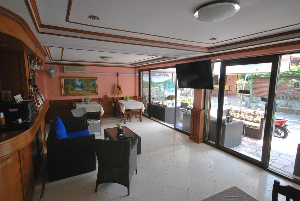 Kingfisher House & Bar Паттая Екстер'єр фото