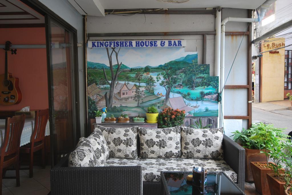 Kingfisher House & Bar Паттая Екстер'єр фото